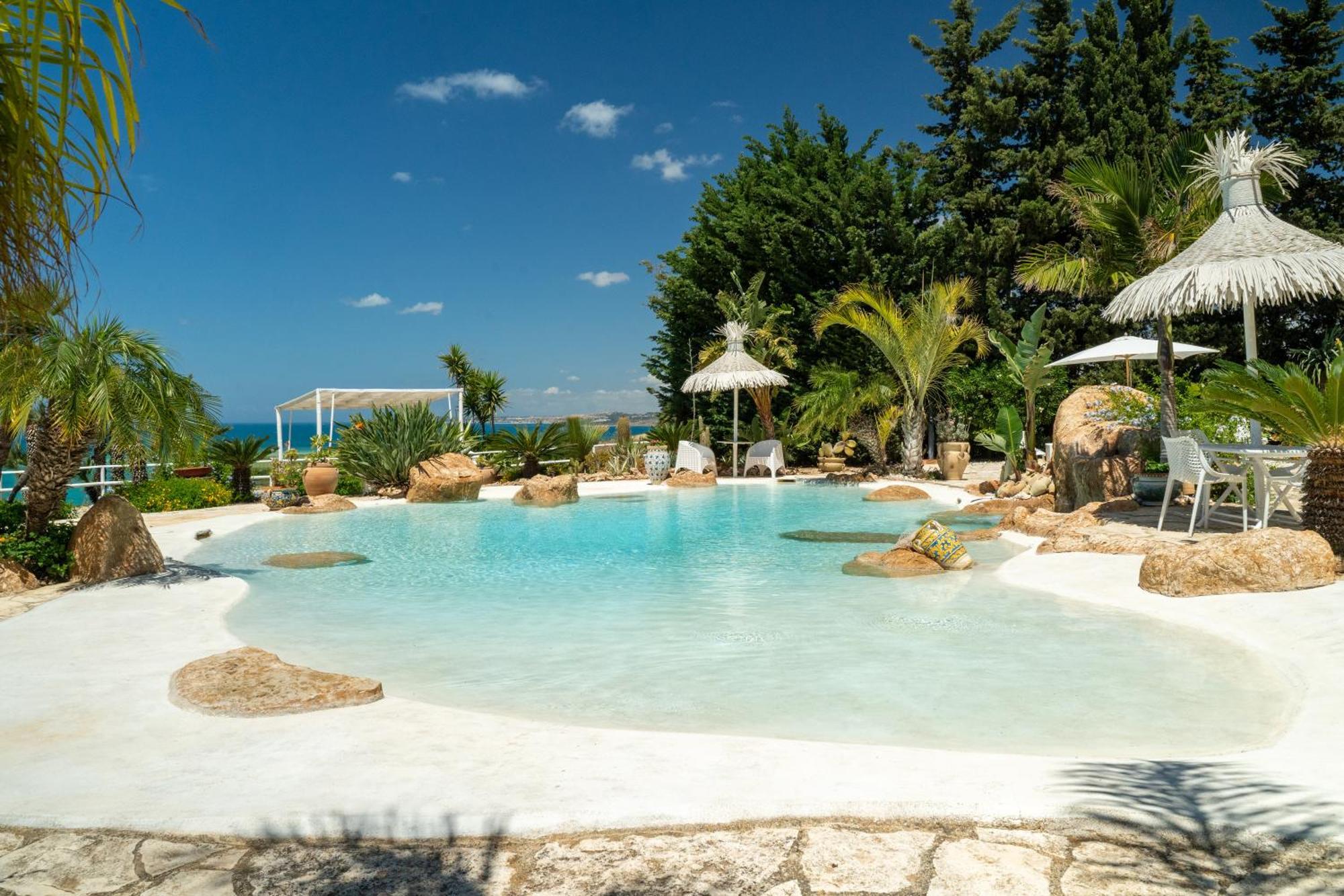 Casa Vacanze Verdemare Con Piscina 里贝拉 外观 照片